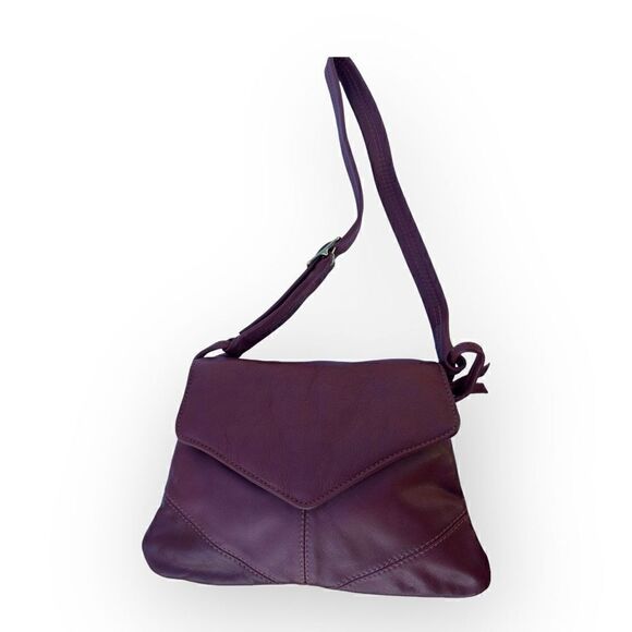 Unbranded bag Maroon/burgundy shoulder bag with gold colored hardware - Picture 4 of 11